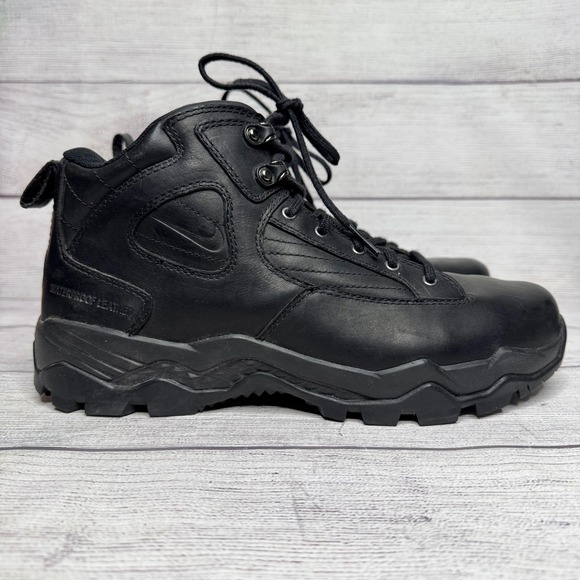 acg leather boots